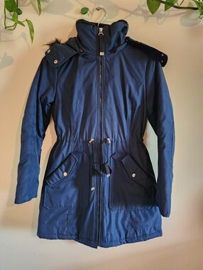 Jessica Simpson Navy Parka Jacket with Faux Fur Hood – Women’s XS